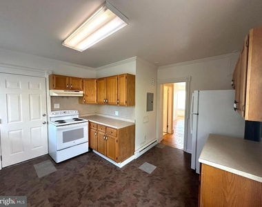38 Wayside Avenue - Photo Thumbnail 31
