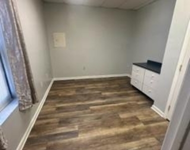 21614 Great Mills Road - Photo Thumbnail 11