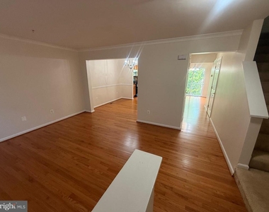 4805 Springmaid Lane - Photo Thumbnail 14