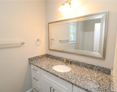 8424 Rhodes Road - Photo Thumbnail 26
