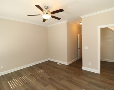 8424 Rhodes Road - Photo Thumbnail 15