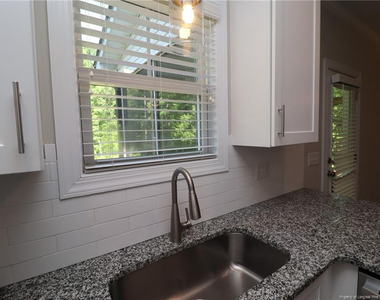 8424 Rhodes Road - Photo Thumbnail 12