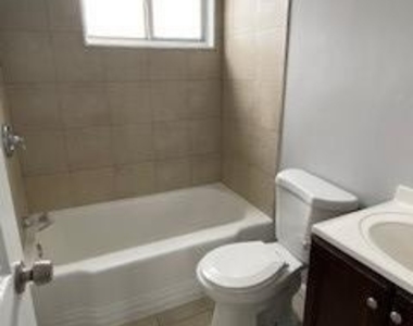 3903 25th Avenue - Photo Thumbnail 23