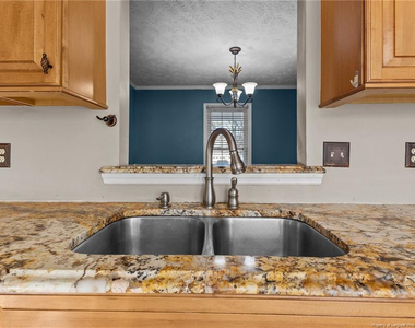 6824 Saint Julian Way - Photo Thumbnail 15