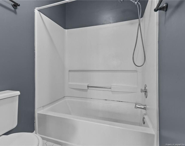 6824 Saint Julian Way - Photo Thumbnail 25