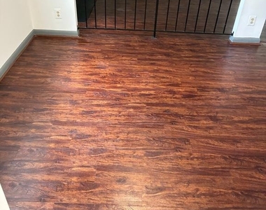 8118 Bird Lane - Photo Thumbnail 9