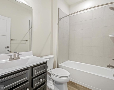 16328 Fife Way - Photo Thumbnail 16