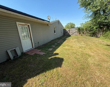 8503 Rockwell Drive - Photo Thumbnail 4