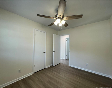718 Dwain Drive - Photo Thumbnail 10