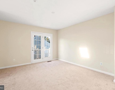 3937 Ettrick Court - Photo Thumbnail 11