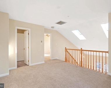 3937 Ettrick Court - Photo Thumbnail 9