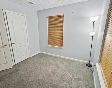 16312 Elkhorn Lane - Photo Thumbnail 15