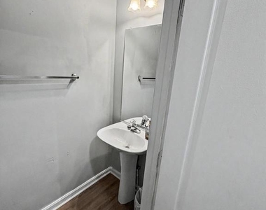 16312 Elkhorn Lane - Photo Thumbnail 8