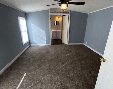 31 Kesler Drive - Photo Thumbnail 9
