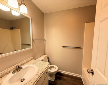 4033 Professional Drive - Photo Thumbnail 9