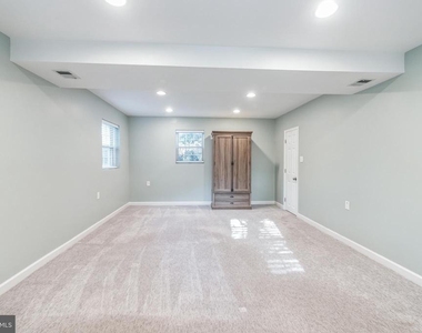 6704 Buttermere Lane - Photo Thumbnail 12