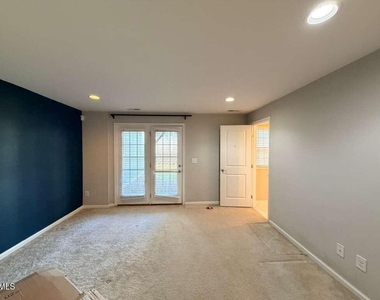 112 Brier Summit Place - Photo Thumbnail 19