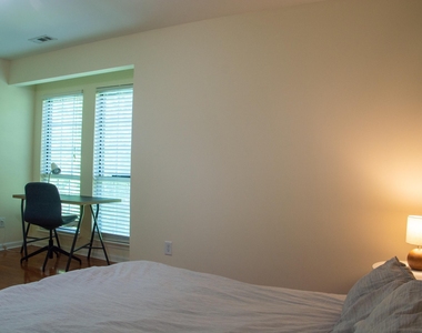 1010 Kingswood Drive - Photo Thumbnail 12