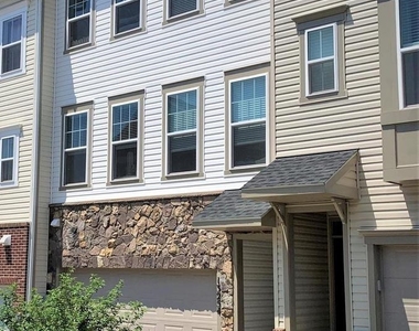 13224 Dowdens Ridge Drive - Photo Thumbnail 9