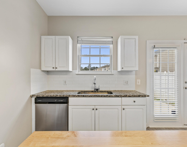 6013 San Marcos Way - Photo Thumbnail 9