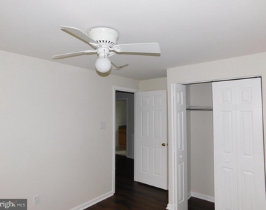 916 Pointer Ridge Drive - Photo Thumbnail 18