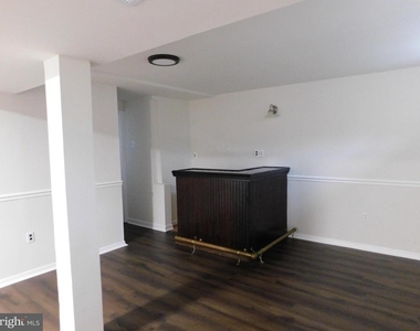 916 Pointer Ridge Drive - Photo Thumbnail 26
