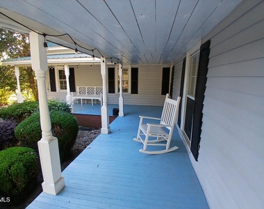 1920 Kelly Road - Photo Thumbnail 8