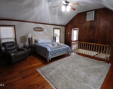 1920 Kelly Road - Photo Thumbnail 33