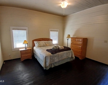 1920 Kelly Road - Photo Thumbnail 23
