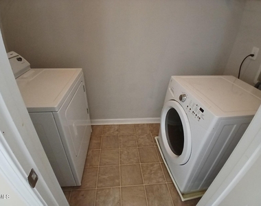 117 Station Drive - Photo Thumbnail 20