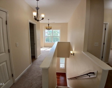 117 Station Drive - Photo Thumbnail 16