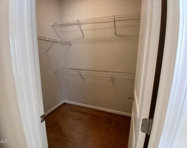 117 Station Drive - Photo Thumbnail 27
