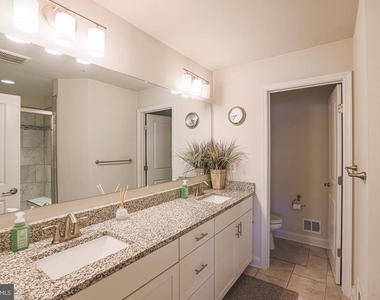 7104 Druce Way - Photo Thumbnail 18