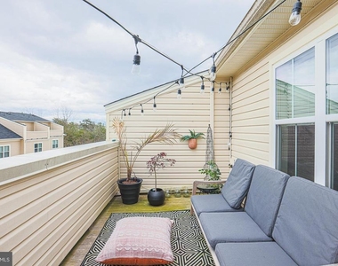 7104 Druce Way - Photo Thumbnail 27