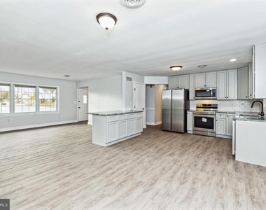 130 Hahn Road - Photo Thumbnail 9