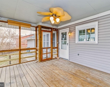 130 Hahn Road - Photo Thumbnail 12