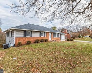 130 Hahn Road - Photo Thumbnail 1