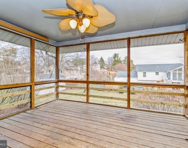 130 Hahn Road - Photo Thumbnail 11