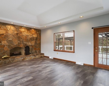 5 Orchard Place - Photo Thumbnail 8