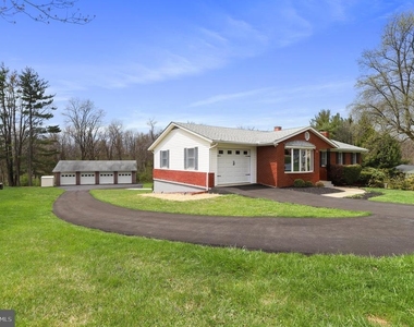 5 Orchard Place - Photo Thumbnail 1
