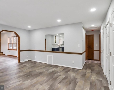 5 Orchard Place - Photo Thumbnail 15