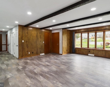 5 Orchard Place - Photo Thumbnail 6