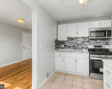 416 Hornel Street - Photo Thumbnail 7