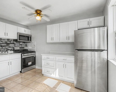 416 Hornel Street - Photo Thumbnail 5