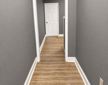 1617 Moreland Avenue - Photo Thumbnail 5