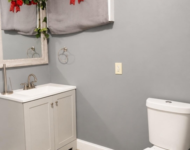 1617 Moreland Avenue - Photo Thumbnail 8