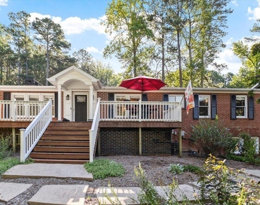 2129 Kelly Road - Photo Thumbnail 2