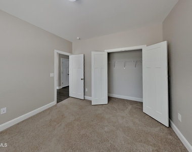 89 D L Phillips Lane - Photo Thumbnail 8