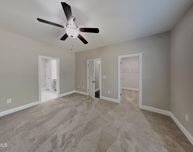 89 D L Phillips Lane - Photo Thumbnail 4