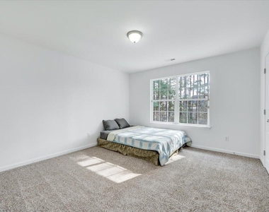 1005 Martin Bench Court - Photo Thumbnail 34